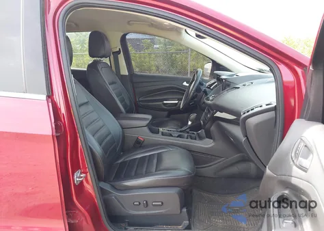 2017 Ford Escape Titanium z USA, uszkodzony, nr VIN 1FMCU9J99HUC41851